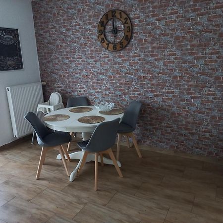 Ferienwohnung Ola Homburg  Bagian luar foto